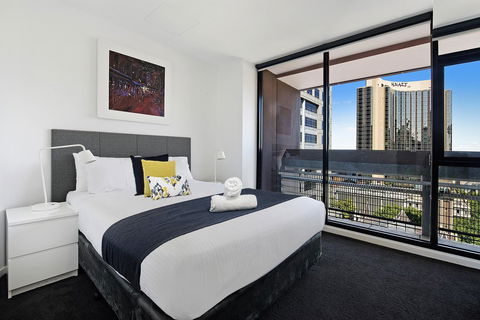 ULTIQA Little Collins (located At The Hero Apartment Building) - Holiday Great Ocean Road 0