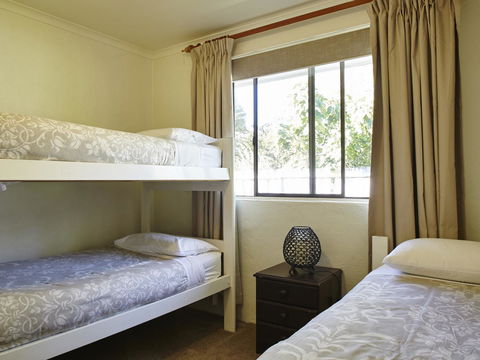 Willow Dene Holiday Apartments - Holiday Great Ocean Road 6