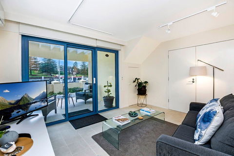 The Waterfront Apartment - Holiday Great Ocean Road 10