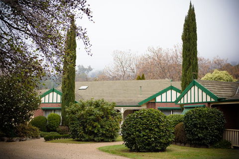The Birch House - Silver Birches Luxury Accommodation Bright - Holiday Great Ocean Road 1