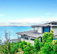 The Edge 5 - Hamilton Island - Holiday Great Ocean Road