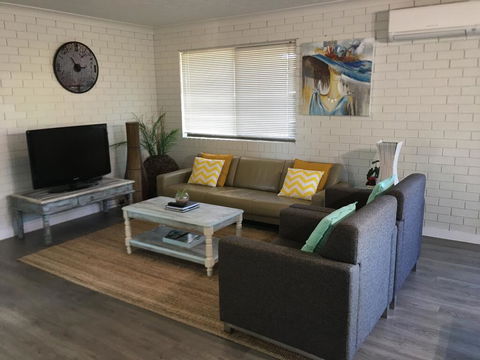 The Nesst @ Southport - 2 Bdrm Apartment - Holiday Great Ocean Road 2