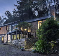 The Stone on the Hill - 3 bedroom house - Holiday Great Ocean Road