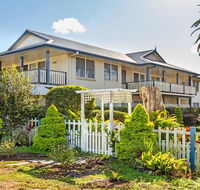 Tokelau 3 - Tuncurry Townhouse - Holiday Great Ocean Road