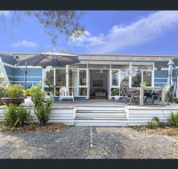 Toot Toot  50s Classic Beach House with Bungalow - Holiday Great Ocean Road