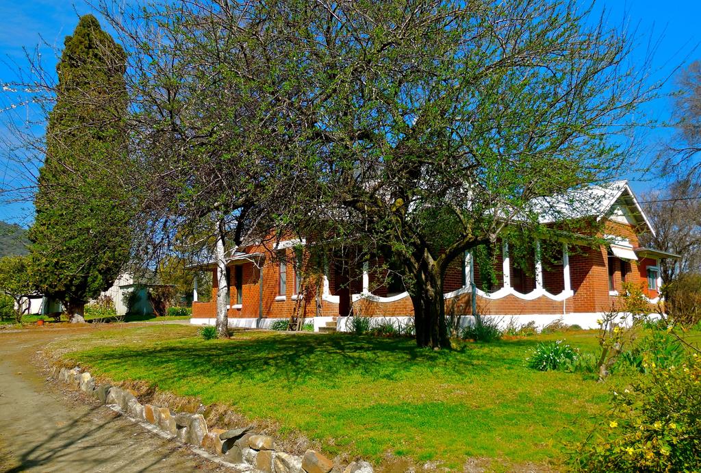 Adelong NSW Holiday Great Ocean Road