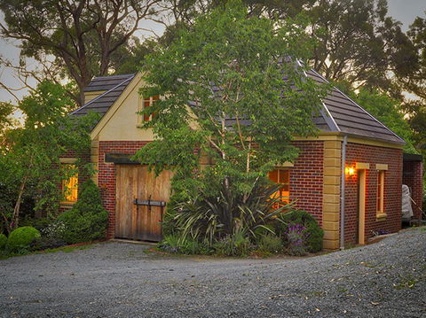 Tyneside Gatehouse - Holiday Great Ocean Road 1