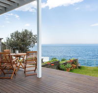 Unbelievable Clifftop Townhouse with Ocean Views - Holiday Great Ocean Road
