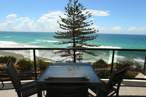 Unit 10, Phoenix Apartments, 1736 David Low Way, Coolum Beach - Holiday Great Ocean Road 1