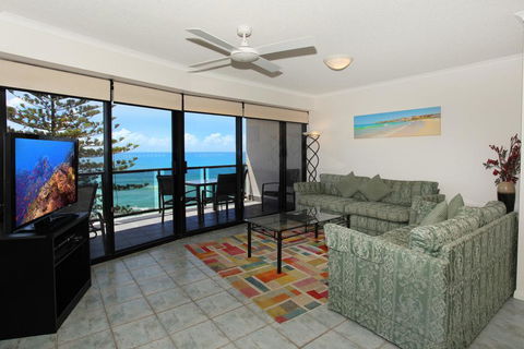 Unit 10, Phoenix Apartments, 1736 David Low Way, Coolum Beach - Holiday Great Ocean Road 2