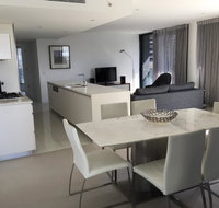Upmarket Resort At Oracle Broadbeach URGC - Holiday Great Ocean Road