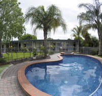 Warrina Motor Inn - Holiday Great Ocean Road