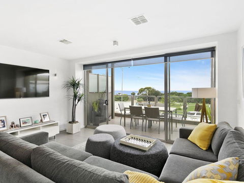 WATERFRONT TWO - Position Perfect , , , NEW LISTING 2019, , ,  - Holiday Great Ocean Road 0