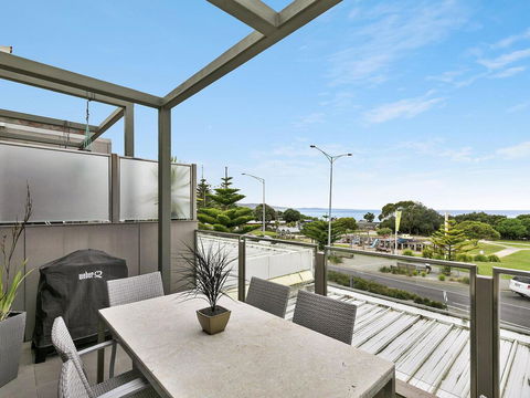 WATERFRONT TWO - Position Perfect , , , NEW LISTING 2019, , ,  - Holiday Great Ocean Road 1