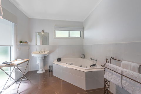 Amelina Cottages - Holiday Great Ocean Road 9