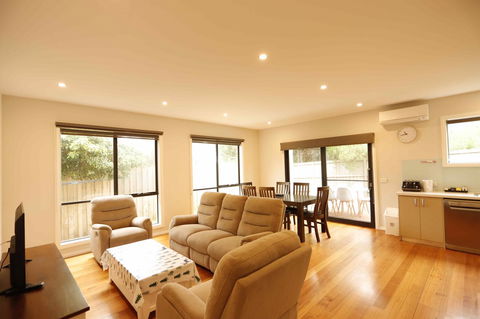 Apollo Bay Seal Apartments - Holiday Great Ocean Road 13