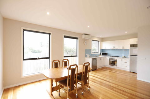Apollo Bay Seal Apartments - Holiday Great Ocean Road 25