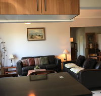 Hills Creek Holiday Home - Holiday Great Ocean Road