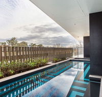 Complete Host 50 Claremont St Apartments - Holiday Great Ocean Road