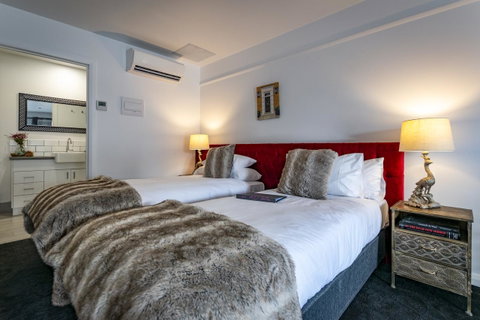Daylesford Art Motel - Holiday Great Ocean Road 3