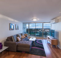 St Kilda Road Park View 3 Bedroom Luxury Apartment - Holiday Great Ocean Road