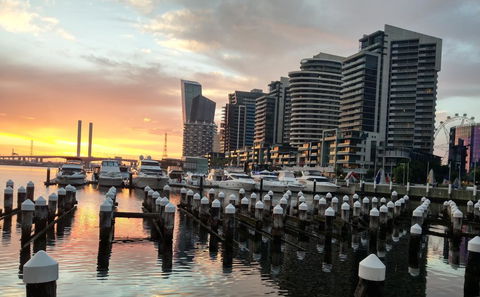 Harbour Escape Apartments Docklands - Holiday Great Ocean Road 4
