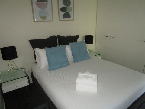 Harbour Escape Apartments Docklands - Holiday Great Ocean Road 12