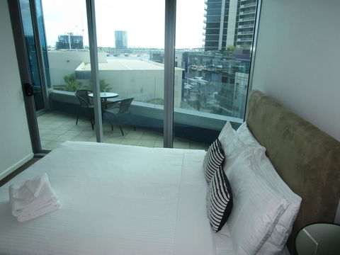 Harbour Escape Apartments Docklands - Holiday Great Ocean Road 16