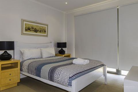 Torquay Golf Retreats - Pool, Beach, Tennis, Golf - Holiday Great Ocean Road 8