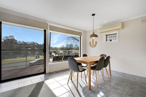 Hybiscus Waterfront Apartments - Holiday Great Ocean Road 4