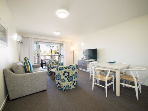 Oaks Sunshine Coast Oasis Resort - Holiday Great Ocean Road 40