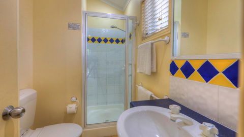 Alex Beach Cabins And Tourist Park - Holiday Great Ocean Road 3