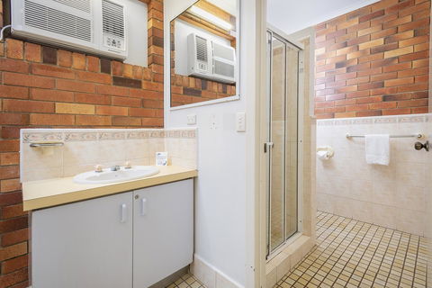 The Beach Motel Hervey Bay - Holiday Great Ocean Road 42