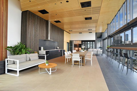 Brisbane One Apartments By CLLIX - Holiday Great Ocean Road 8