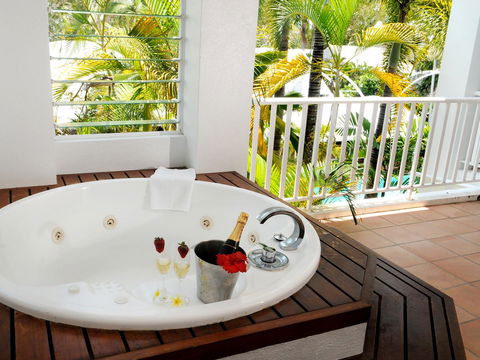 The Reef House Adults Retreat - Enjoy 28 Complimentary Inclusions - Holiday Great Ocean Road 16