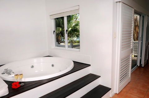 The Reef House Adults Retreat - Enjoy 28 Complimentary Inclusions - Holiday Great Ocean Road 28