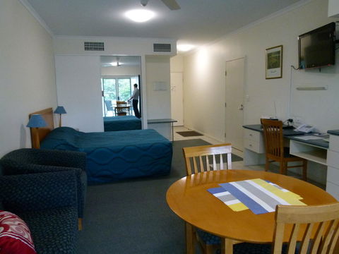 Madison Ocean Breeze Apartments - Holiday Great Ocean Road 27
