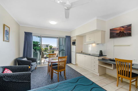 Madison Ocean Breeze Apartments - Holiday Great Ocean Road 11