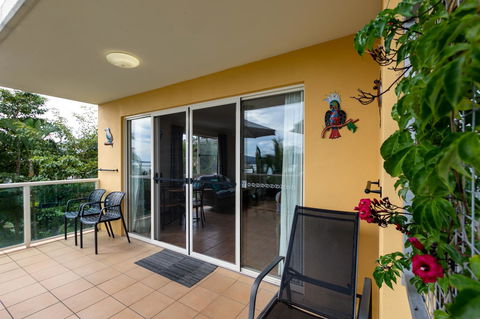 Sunlit Waters Studio Apartments - Holiday Great Ocean Road 32