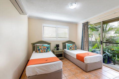 Sunlit Waters Studio Apartments - Holiday Great Ocean Road 37