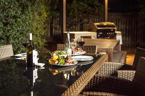 At The Sound Noosa Motel - Holiday Great Ocean Road 9