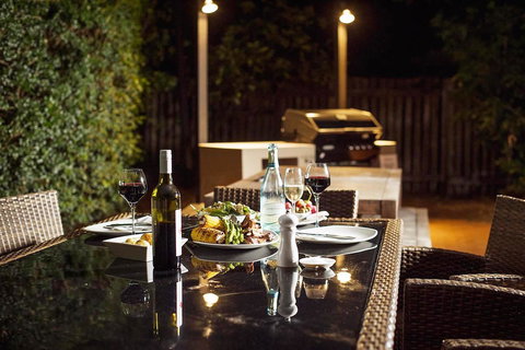 At The Sound Noosa Motel - Holiday Great Ocean Road 4