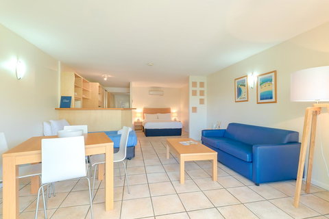 At The Sound Noosa Motel - Holiday Great Ocean Road 39