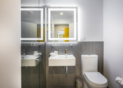 Ibis Styles Brisbane Elizabeth Street - Holiday Great Ocean Road 7