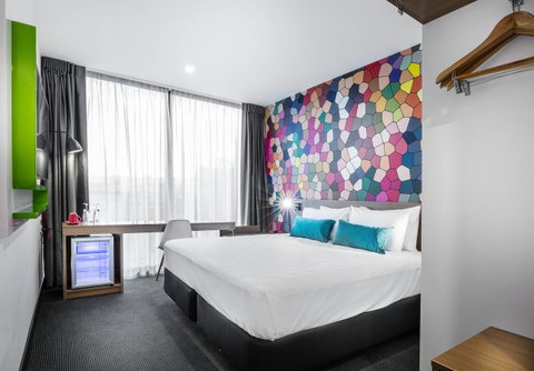 Ibis Styles Brisbane Elizabeth Street - Holiday Great Ocean Road 16