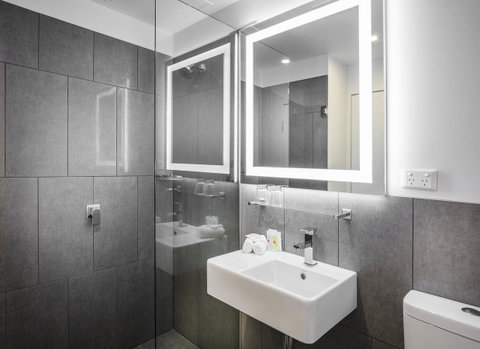 Ibis Styles Brisbane Elizabeth Street - Holiday Great Ocean Road 11