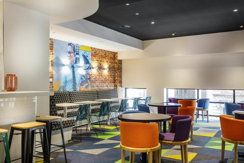 Ibis Styles Brisbane Elizabeth Street - Holiday Great Ocean Road 8