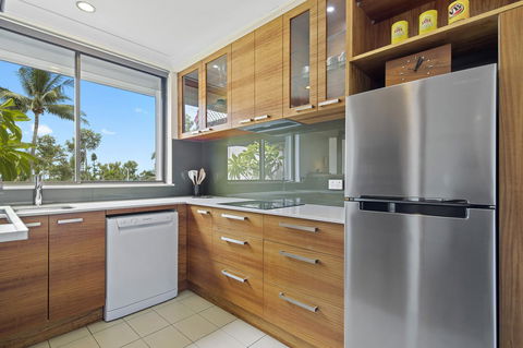 Montipora Unit 3 - In The Heart Of Airlie, Wi-fi And Netflix - Holiday Great Ocean Road 5