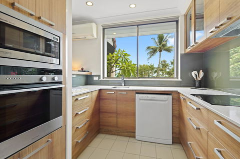 Montipora Unit 3 - In The Heart Of Airlie, Wi-fi And Netflix - Holiday Great Ocean Road 4