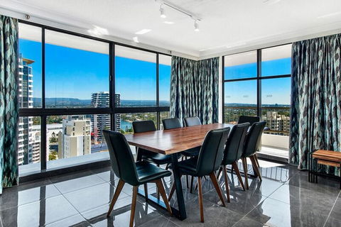 ULTIQA Beach Haven On Broadbeach - Holiday Great Ocean Road 30